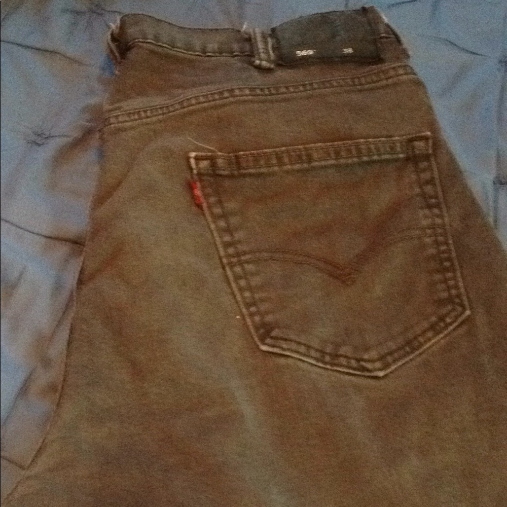 569 Levi shorts